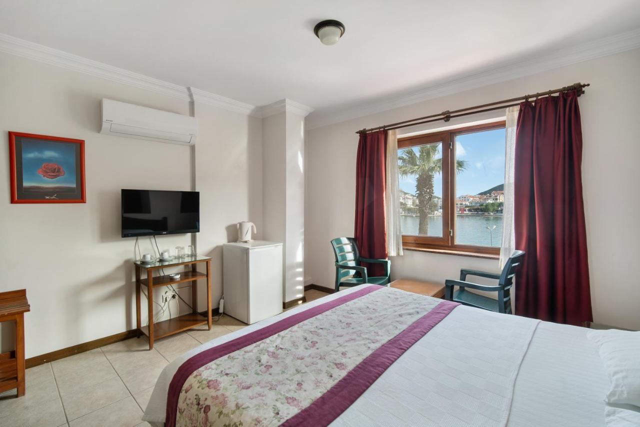 Fora Apart Hotel Datça Exteriör bild