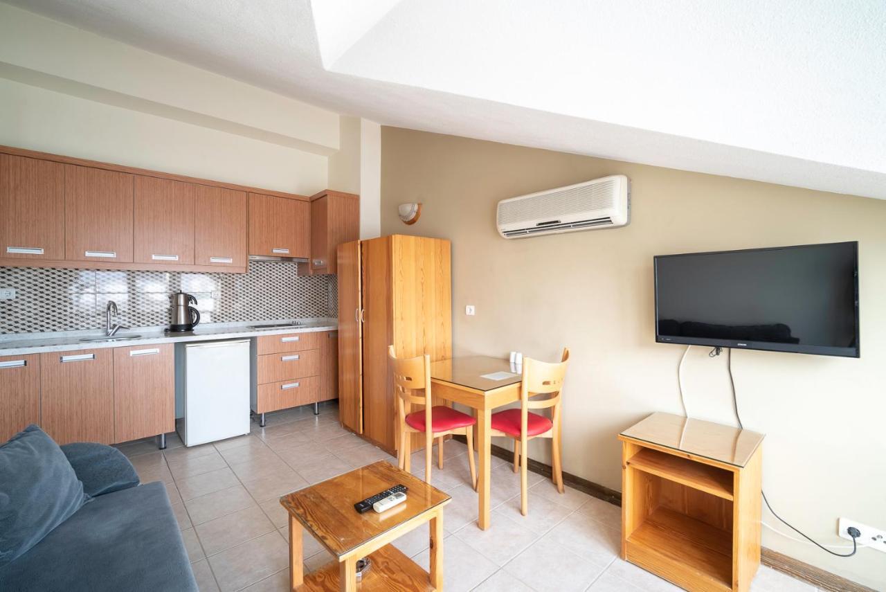 Fora Apart Hotel Datça Exteriör bild