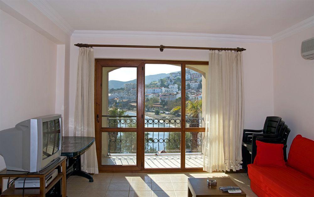 Fora Apart Hotel Datça Exteriör bild
